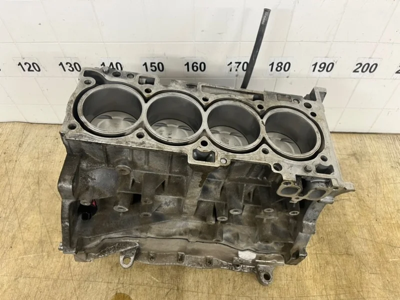 БЛОК ЦИЛИНДРОВ Mitsubishi Outlander Xl 2007 2008 2009 2010 2011 2012 1100A101 CW5W 4B12