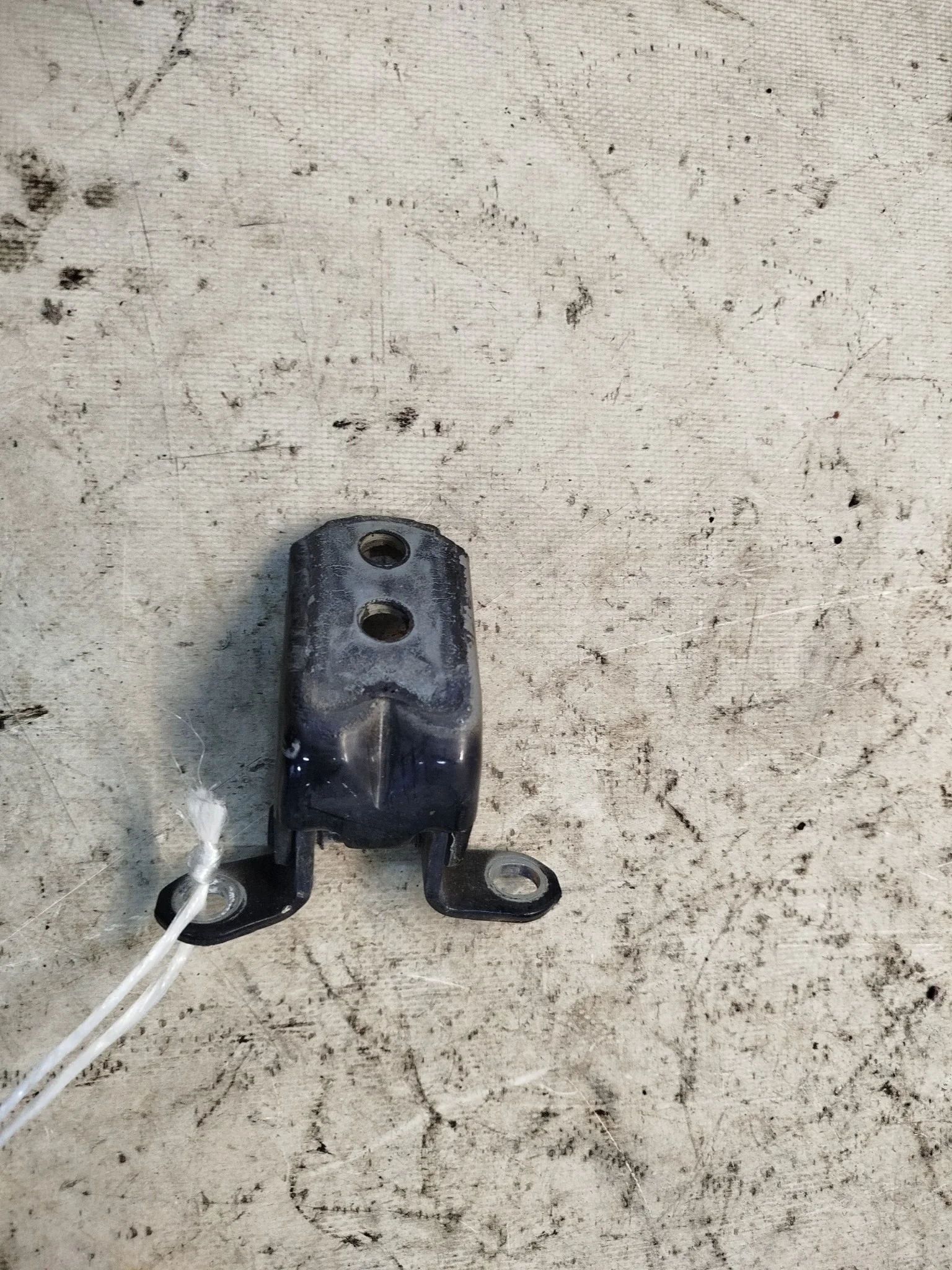 ПЕТЛЯ ДВЕРИ NISSAN SUZUKI ... QUEST ROGUE SENTRA SERENA SYLPHY TEANA TIIDA X-TRAIL ... TNJ31 TNT31 TNU31 TNZ51 TU31 TZ50 TZ51 Z51 ПЕРЕДНИЕ ЛЕВЫЕ ВЕРХНИЕ 824204P000