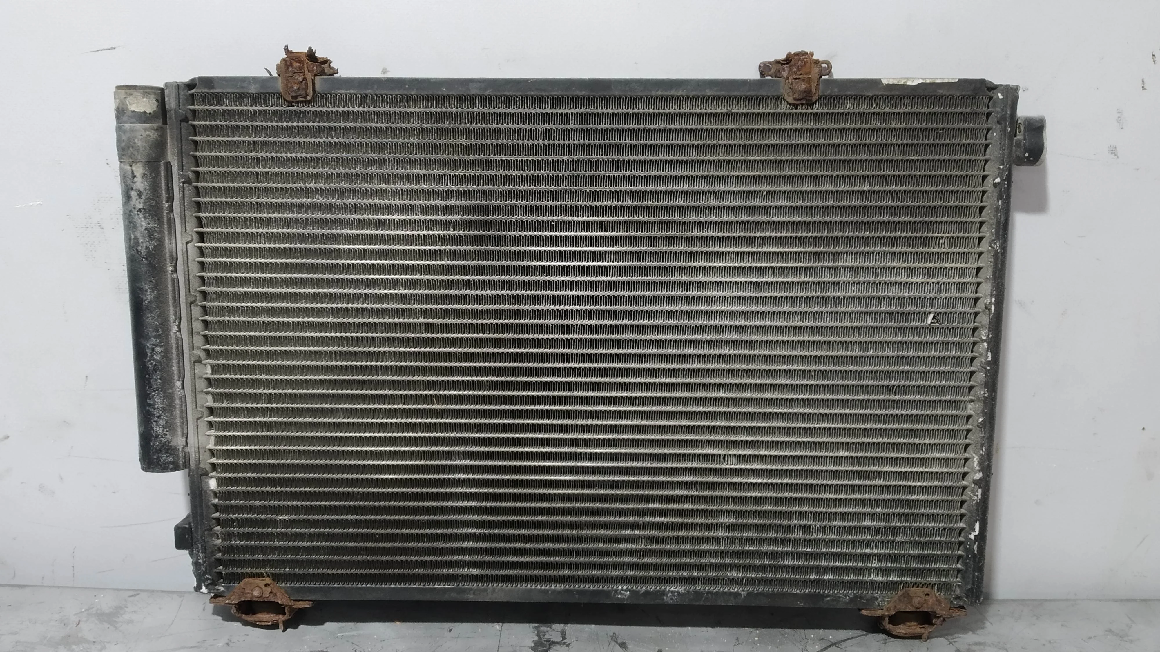 РАДИАТОР КОНДИЦИОНЕРА TOYOTA 8846052010 KA8793Z