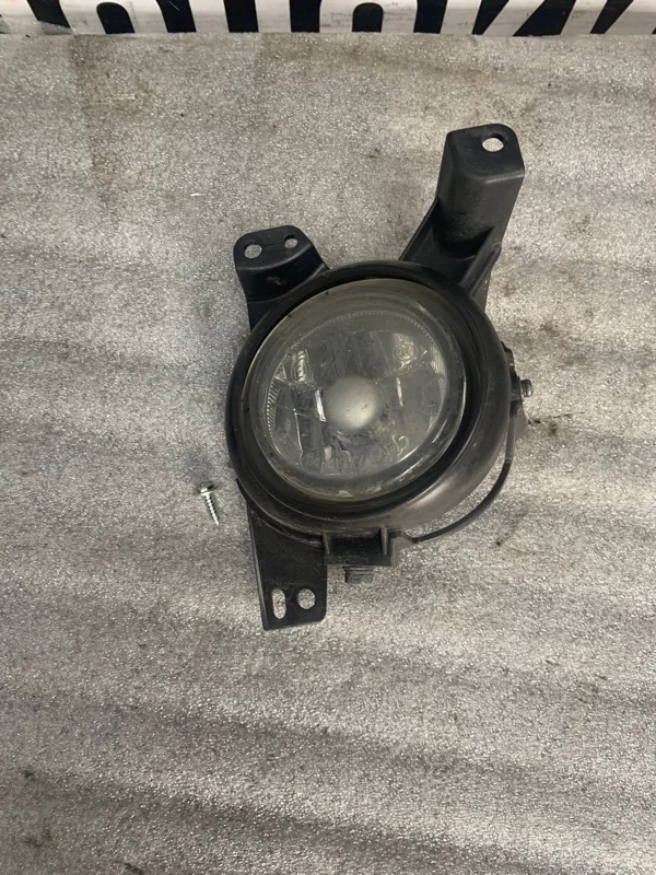 Фара противотуманная Mazda 6 2014 TK2151690A GJ 2.5, передняя левая