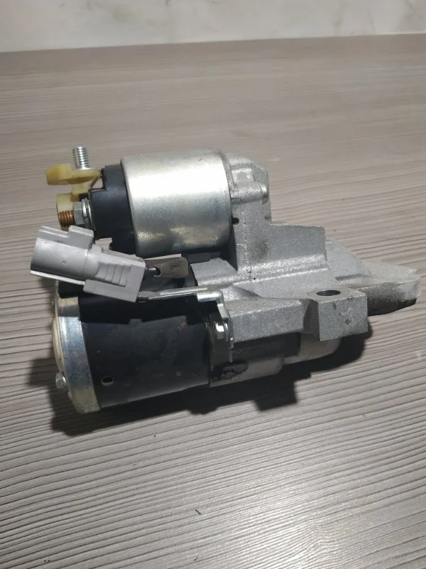 Стартер Mazda 3 2010 M000T33271 BK 2.0