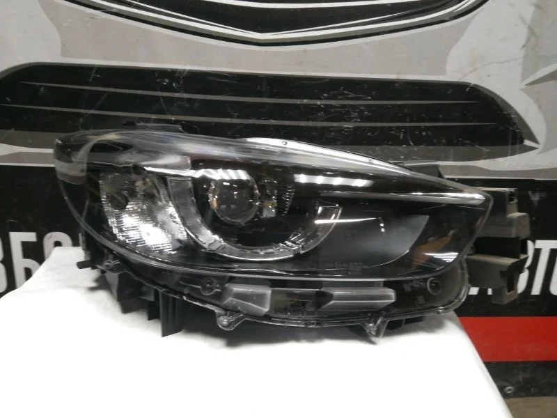 Фара Mazda CX-5 KA1F51030C, передняя правая