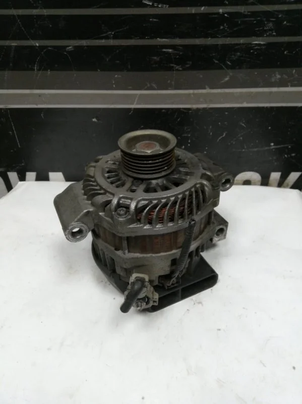 Генератор Mazda CX-7 2008 L33G18300 EH 2.3