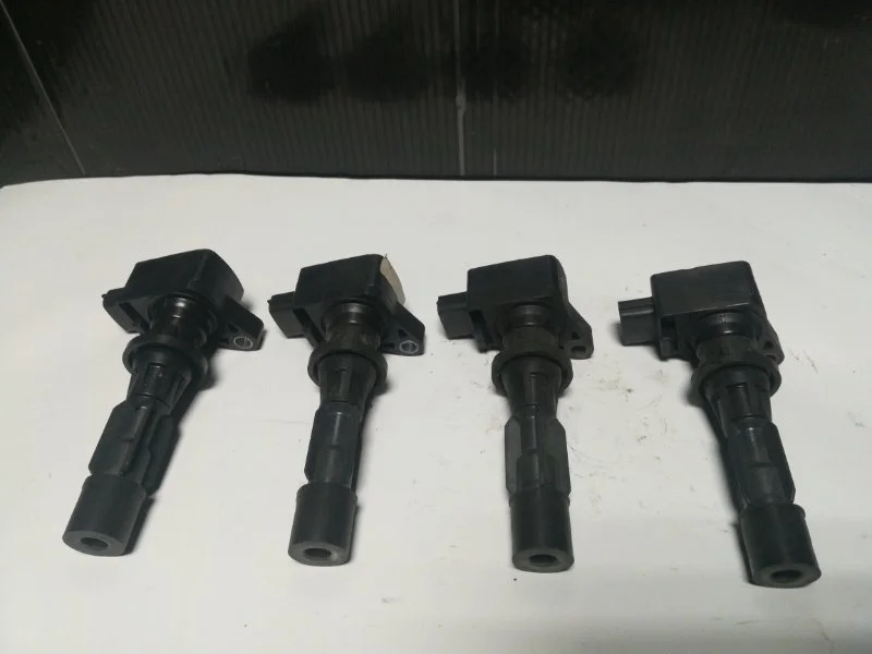 Катушка зажигания Mazda 3 2003-2013 6M8G12A366 BL 2.0