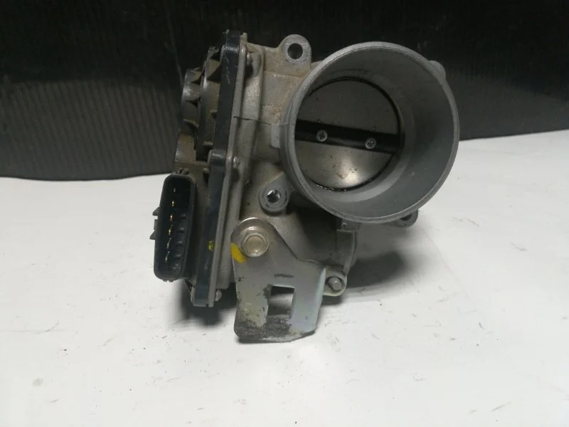 Дроссельная заслонка Mazda Cx-5 2012-2018 PE0113640B KE 2.0