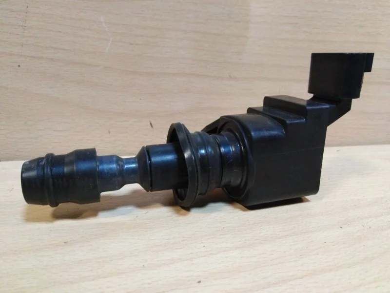 Катушка зажигания Chevrolet Captiva 2011-2016 12638824 C140 2.4