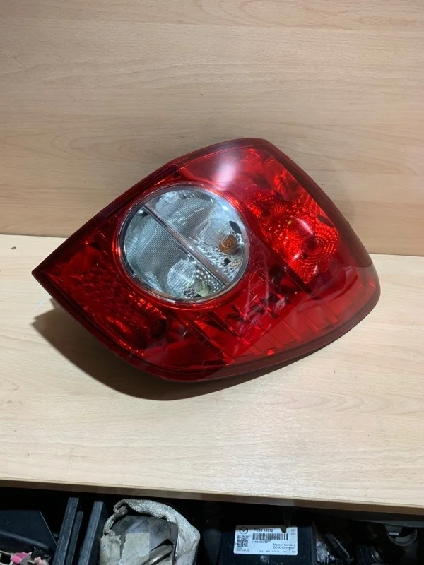 Фонарь Chevrolet Captiva 96626996 C100, задний правый