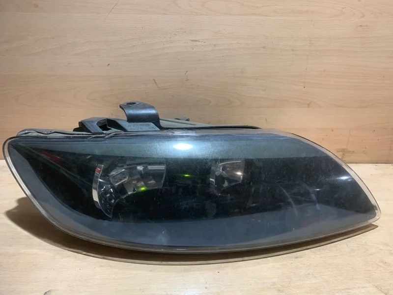 Фара Audi Q7 4L0941004C 4L, передняя правая
