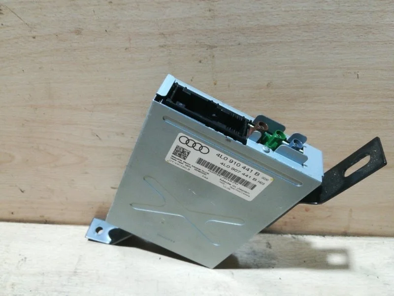 Блок управления задней камеры Audi Q7 4L0910441B