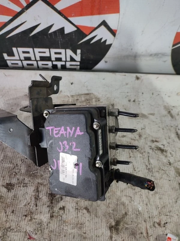 Блок abs Nissan Teana 0265800720 J32 2.5