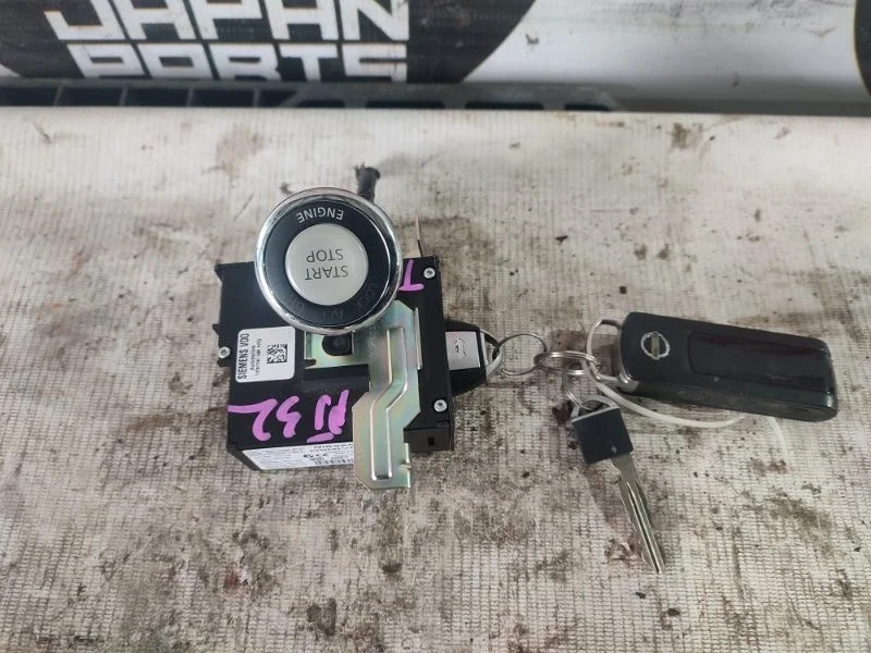 Кнопка старт-стоп Nissan Teana 23300JN00A J32 3.5