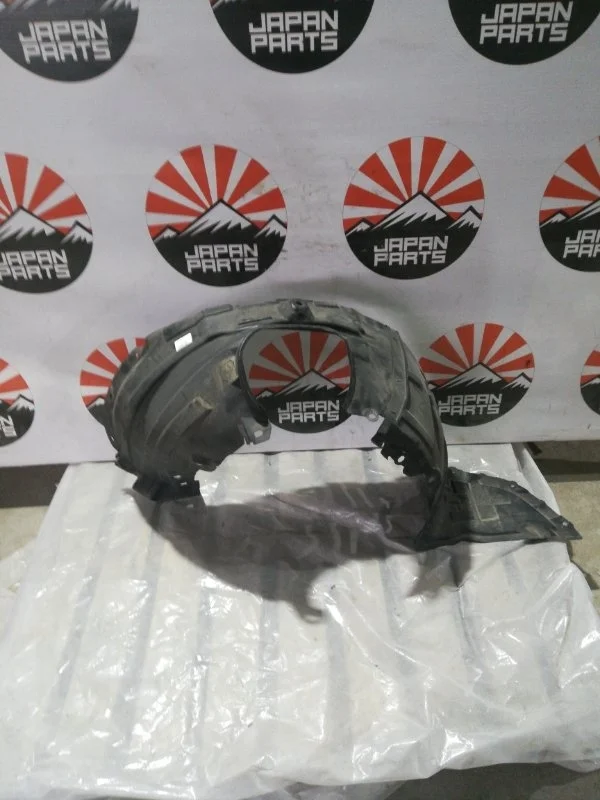 Подкрылок Mazda 3 BP4K56140H BK, левый