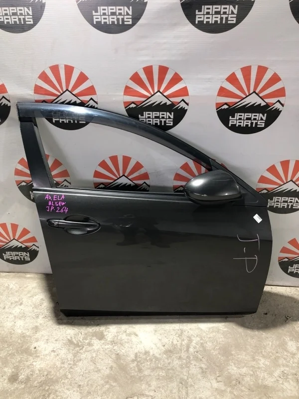 Дверь Mazda 3 BBY95802XF BL, передняя правая