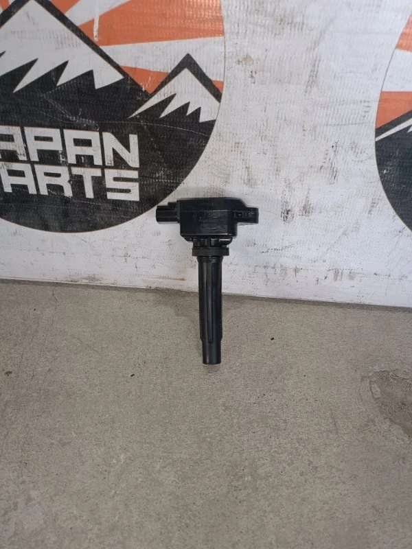 Катушка зажигания Mazda 3 PE2018100 BM