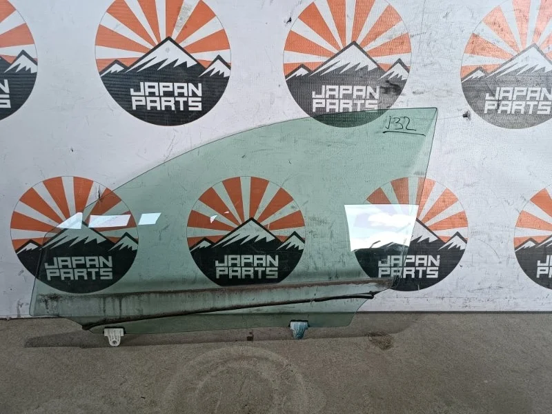 Стекло Nissan Teana 80301JN20A J32, переднее левое