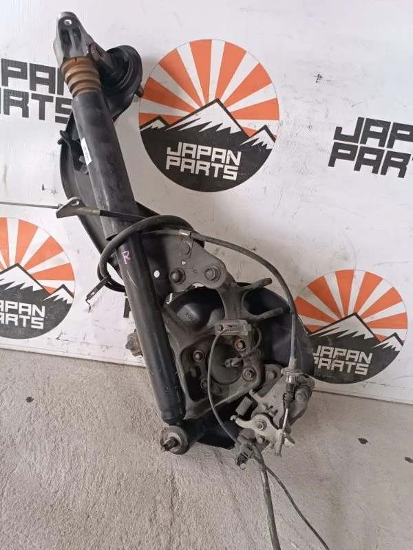 Цапфа Mazda 6 GHP92611X GJ, задняя правая