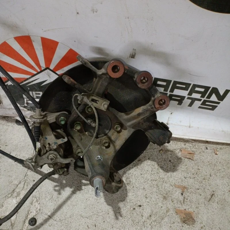 Цапфа Mazda 6 GHP92611X GJ, задняя правая