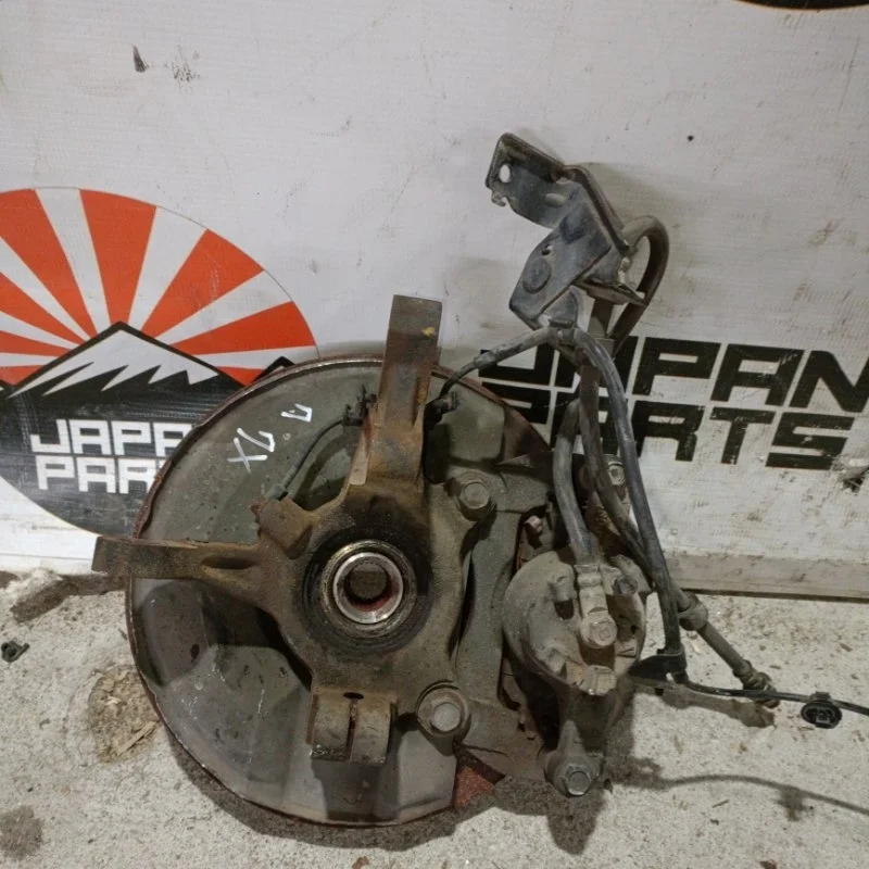 Кулак поворотный Mitsubishi Outlander MITSUBISHI XL, передний левый