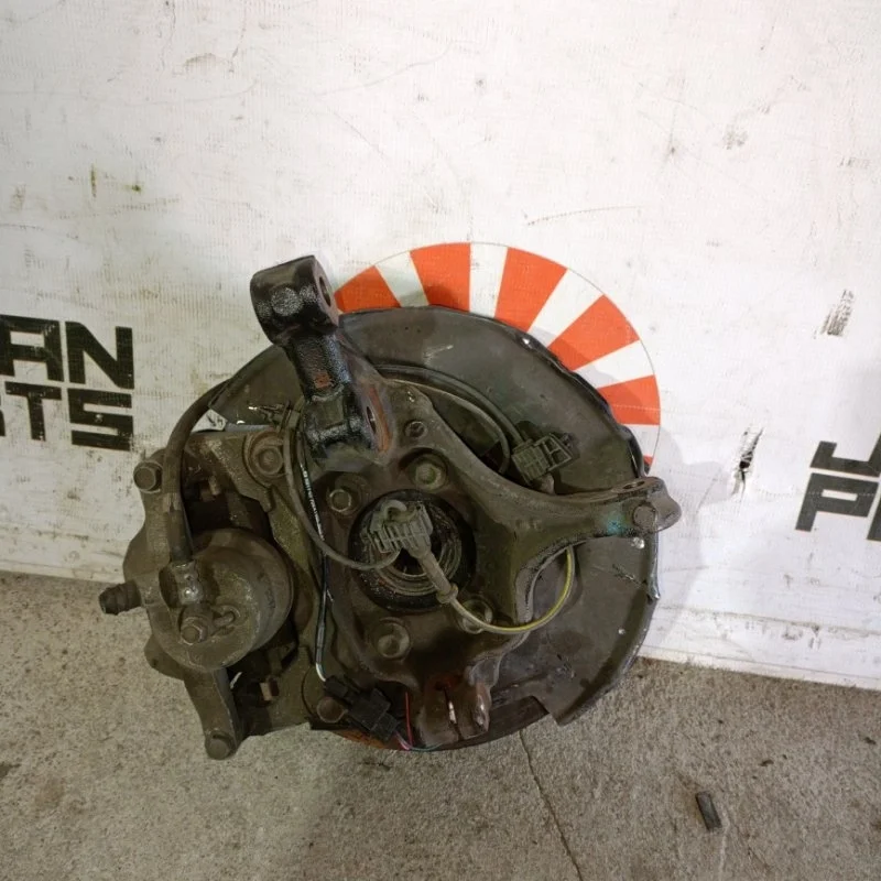 Кулак поворотный Mazda 6 GHP933021 GJ, передний правый