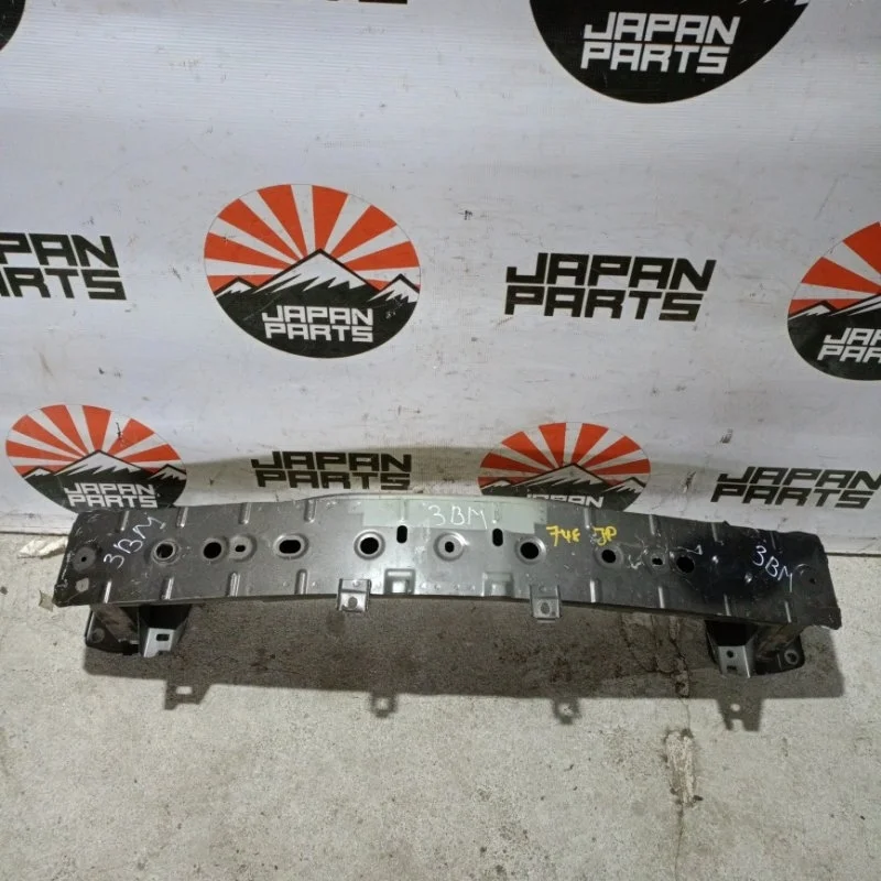 Усилитель бампера Mazda 3 B45A50070A BM, передний