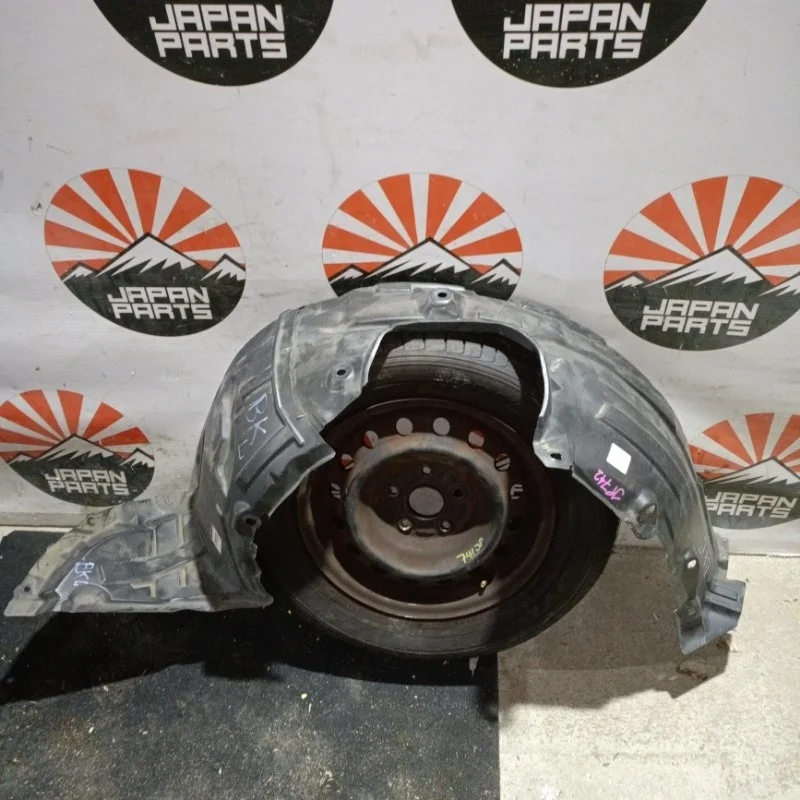 Подкрылок Mazda 3 BP4K56140H BK, передний левый