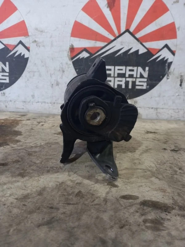 Подушка акпп Mazda 6 GS1G39070B GH