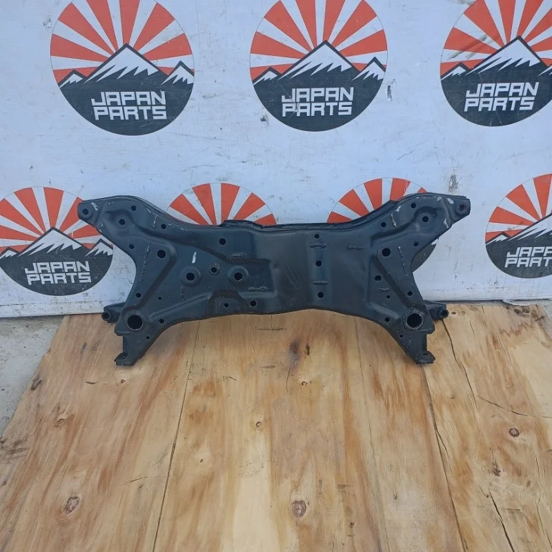 Подрамник Mitsubishi Outlander 4000A022 XL 3.0