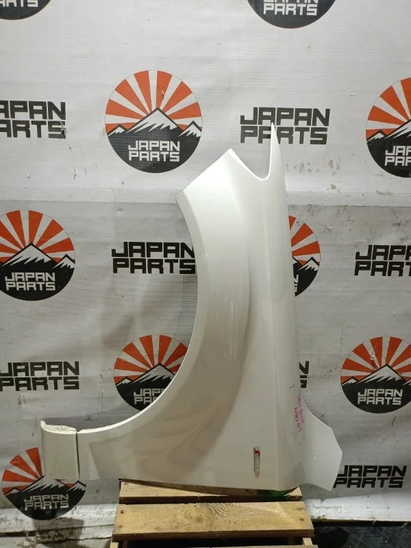 Крыло Audi Q7 4L0821101, переднее левое