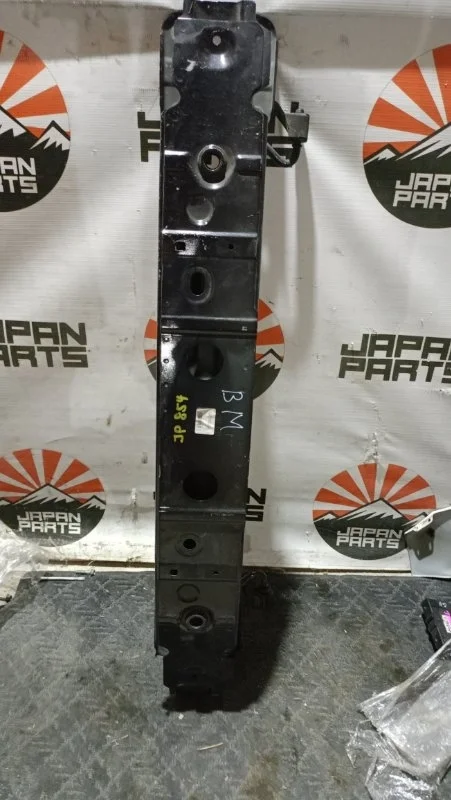 Усилитель бампера Mazda 3 BHN150260 BM, задний