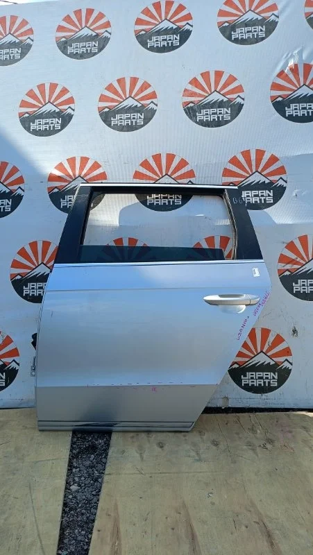 Дверь Volkswagen Passat 3AF833055 B7, задняя левая