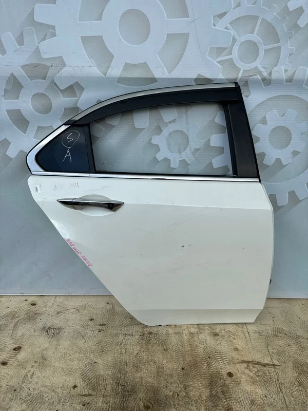 Дверь Honda Accord 67510TL0000ZZ CU, задняя правая