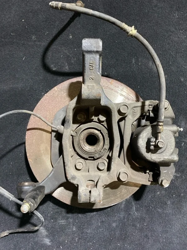 Кулак поворотный Nissan Murano 40015CN000 Z51 2.5, передний левый