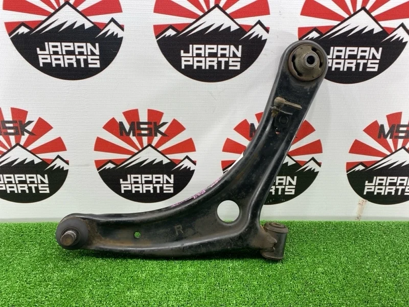 Рычаг нижний Mitsubishi Outlander 4013A280 GF 2.4, передний правый