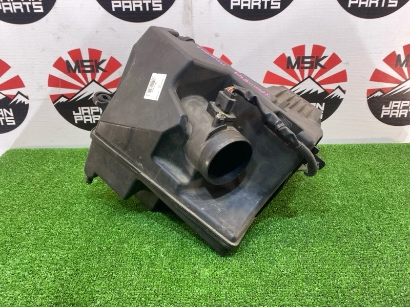 Корпус воздушного фильтра Nissan Murano 165001AA0A Z51 2.5