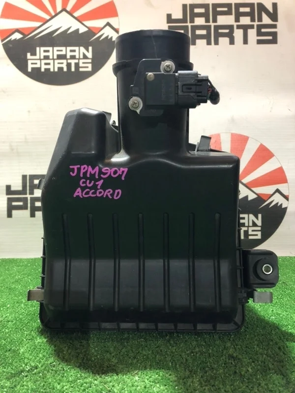 Корпус воздушного фильтра Honda Accord 2010 17201RL5A00 CU 2.0