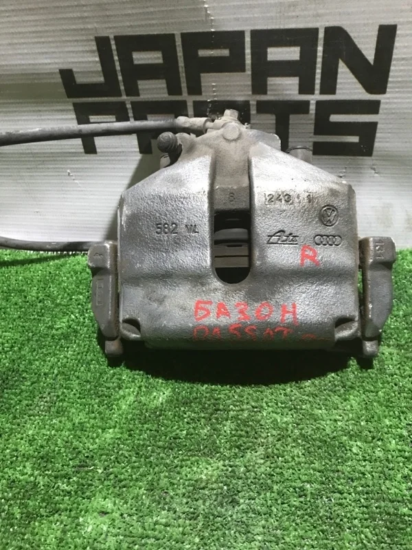 Тормозной суппорт Volkswagen Passat 1K0615124E B7, передний правый