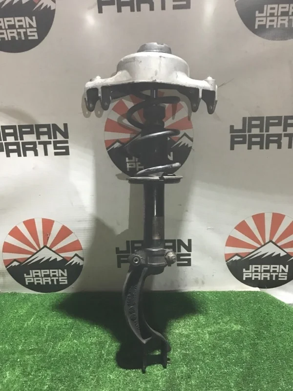 Амортизатор Audi A5 2007-2016 8T0413031AF 8T, передний правый