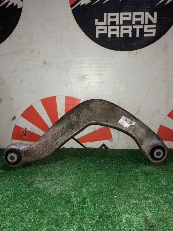 Рычаг поперечный Audi A6 8K0505323H C7, задний левый