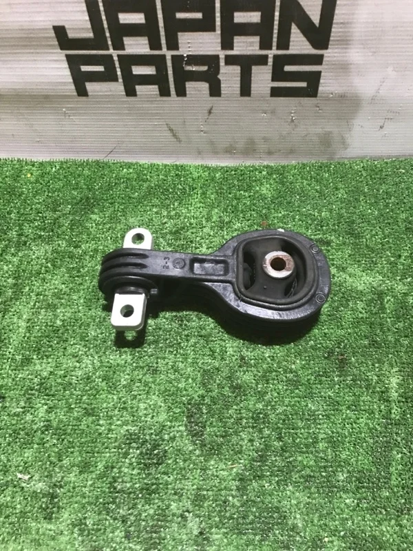 Опора двигателя Honda CR-V 2011-2018 50890SWAA02 4 (RM1/RM4) 2.4, правая