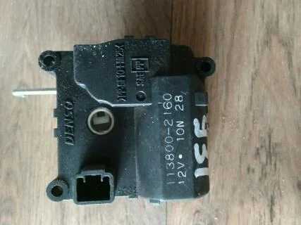 Б.у. сервопривод заслонки печки MITSUBISHI PAJERO V98W MITSUBISHI PAJERO V98W