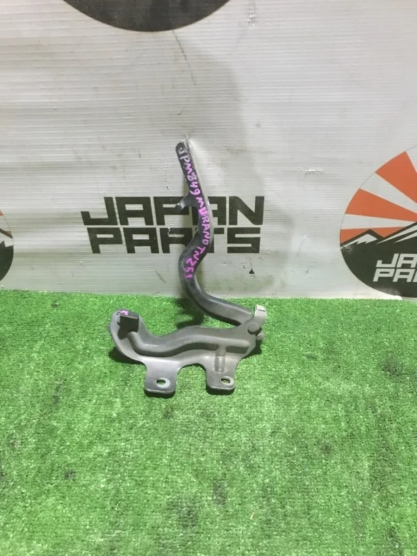 Петля капота Nissan Murano 654001AA9A Z51, левая