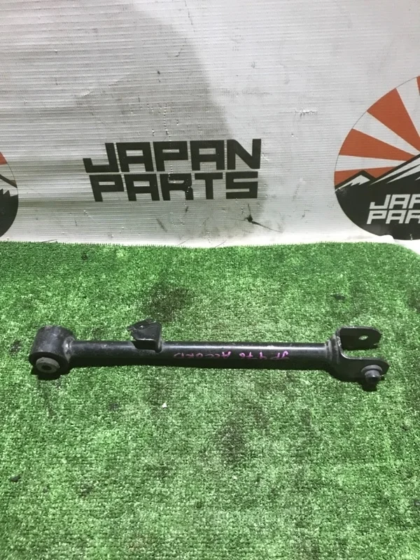 Рычаг поперечный Honda Accord 52350TA0A00 8, задний