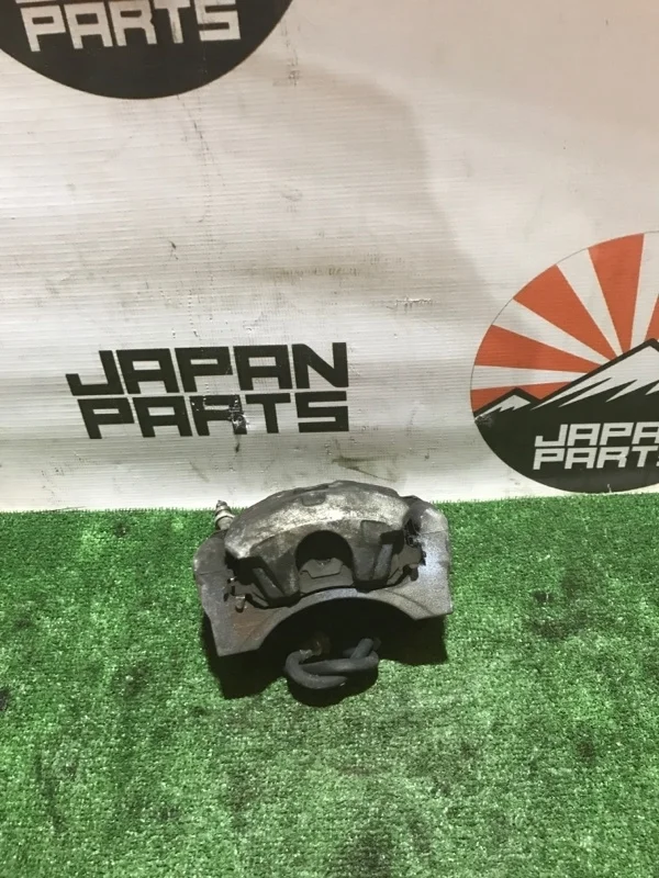 Суппорт Mitsubishi Outlander 2005-2012 4605A257 XL, передний левый