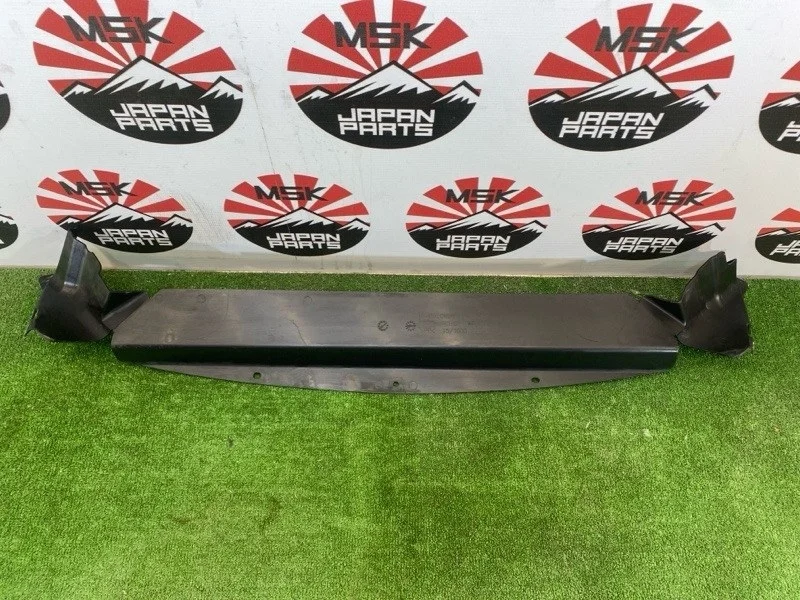 Дефлектор радиатора Mitsubishi Outlander 6400A481 XL 2.4