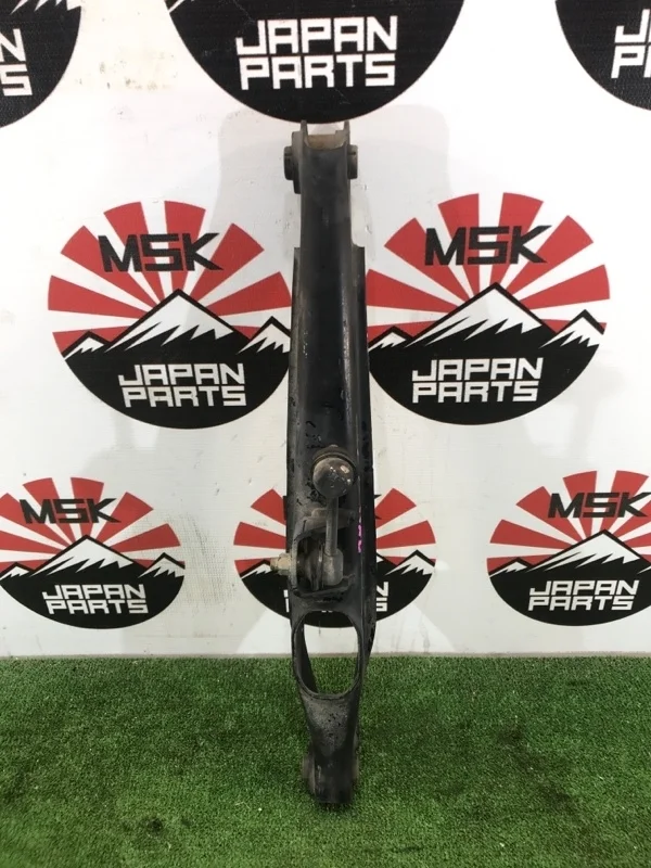 Рычаг поперечный Mitsubishi Outlander 4113A011 XL