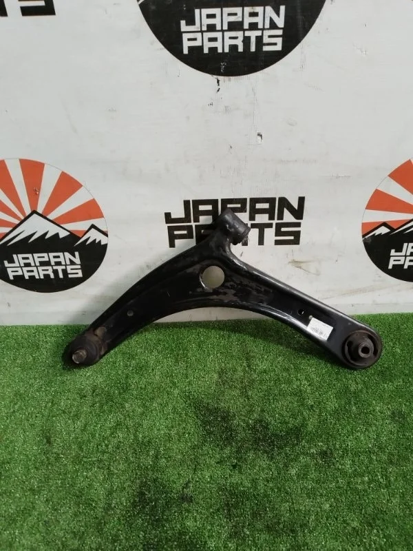 Рычаг Mitsubishi Outlander 4013A009 XL, передний левый