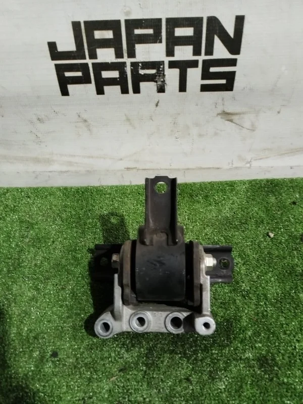 Опора двигателя Mitsubishi Outlander MN184372 XL, передняя правая