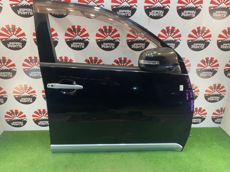 Дверь Mitsubishi Outlander 5700A276 XL, передняя правая