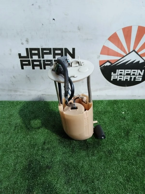 Бензонасос Mitsubishi Outlander 1760A189 XL 2.4