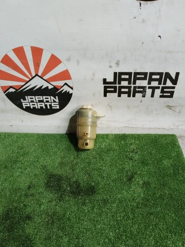 Бачок гидроусилителя Mitsubishi Outlander MN101937 XL